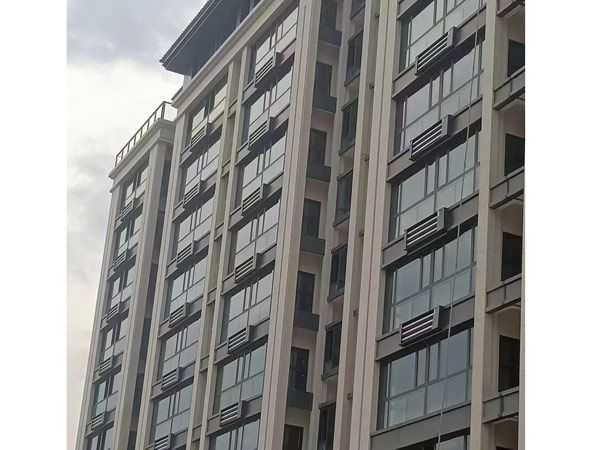 無(wú)水箱壁掛太陽(yáng)能